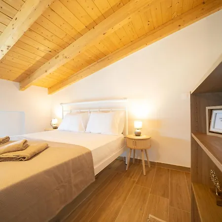 Emmari Luxury * Episkopos