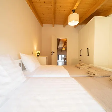 Emmari Luxury Apartment Episkopos