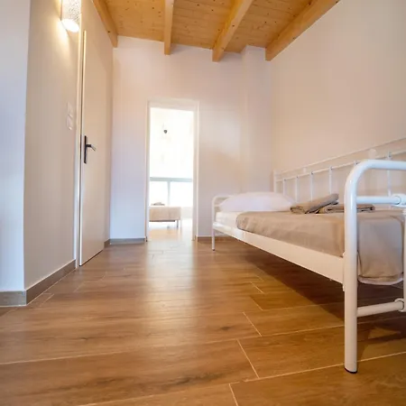 Emmari Luxury * Episkopos