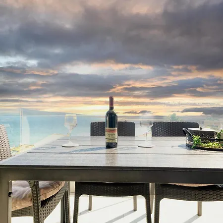 Apartment Emmari Luxury *