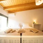 Emmari Luxury Apartman Epíszkoposz