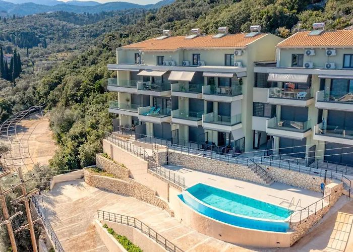 Emmari Luxury דירה *